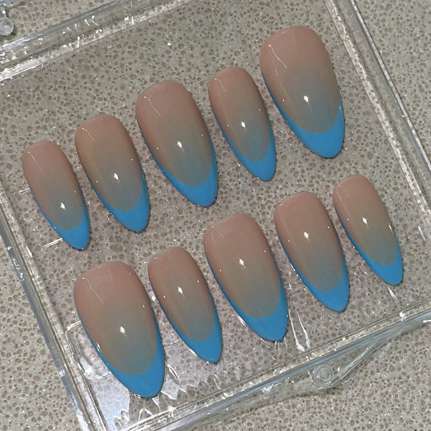 Blu ( Small )